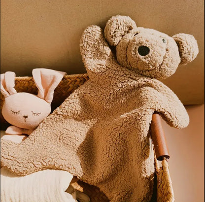 Snuggly Brown Bear Comforter