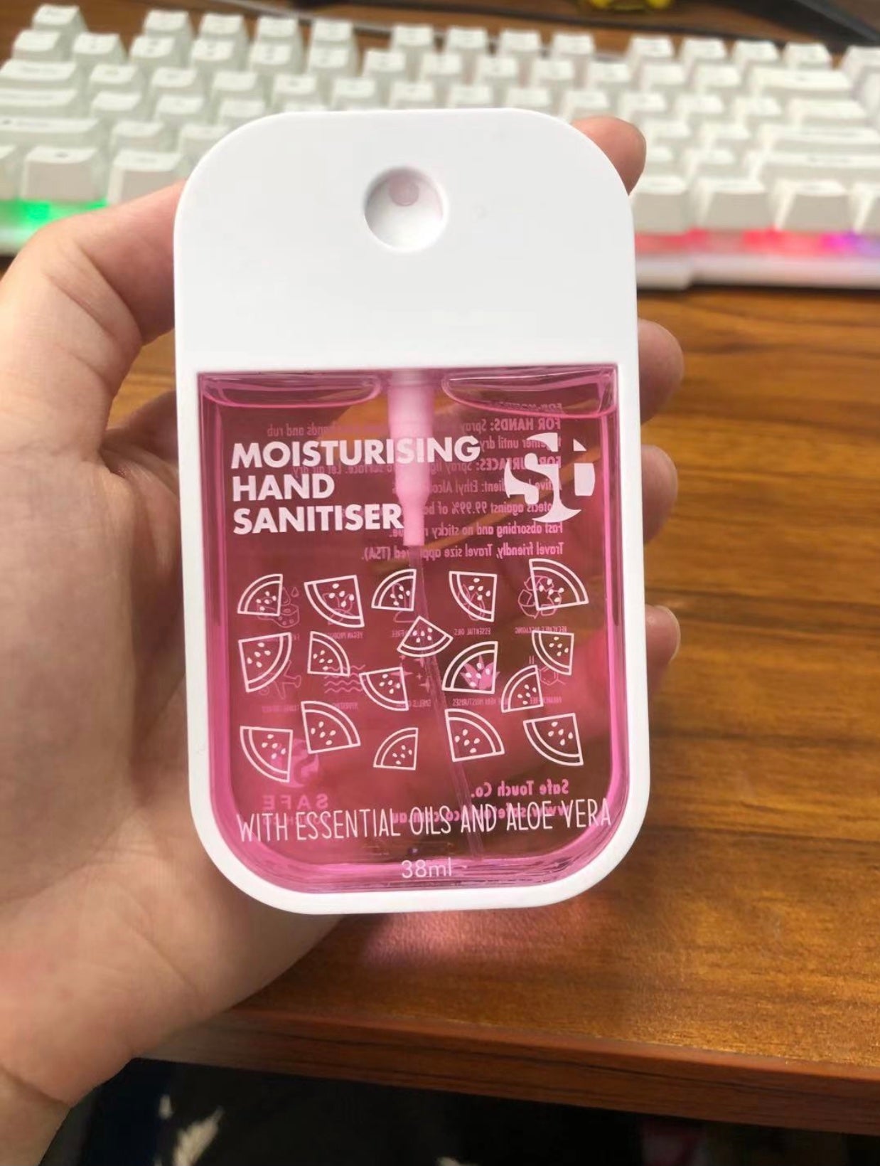 Moisturising On-The-Go Sanitiser